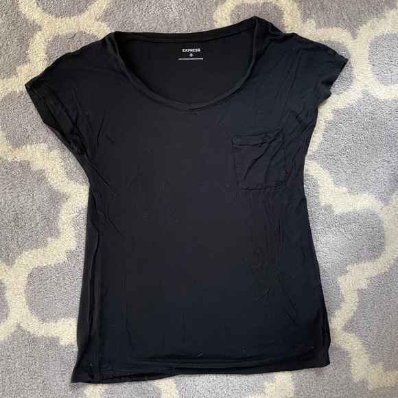 Express black tee - Picture 1 of 1